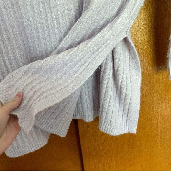 Intimately Free People Around The Clock Pullover Sweater in Lavender Size Medium - Picture 5 of 10